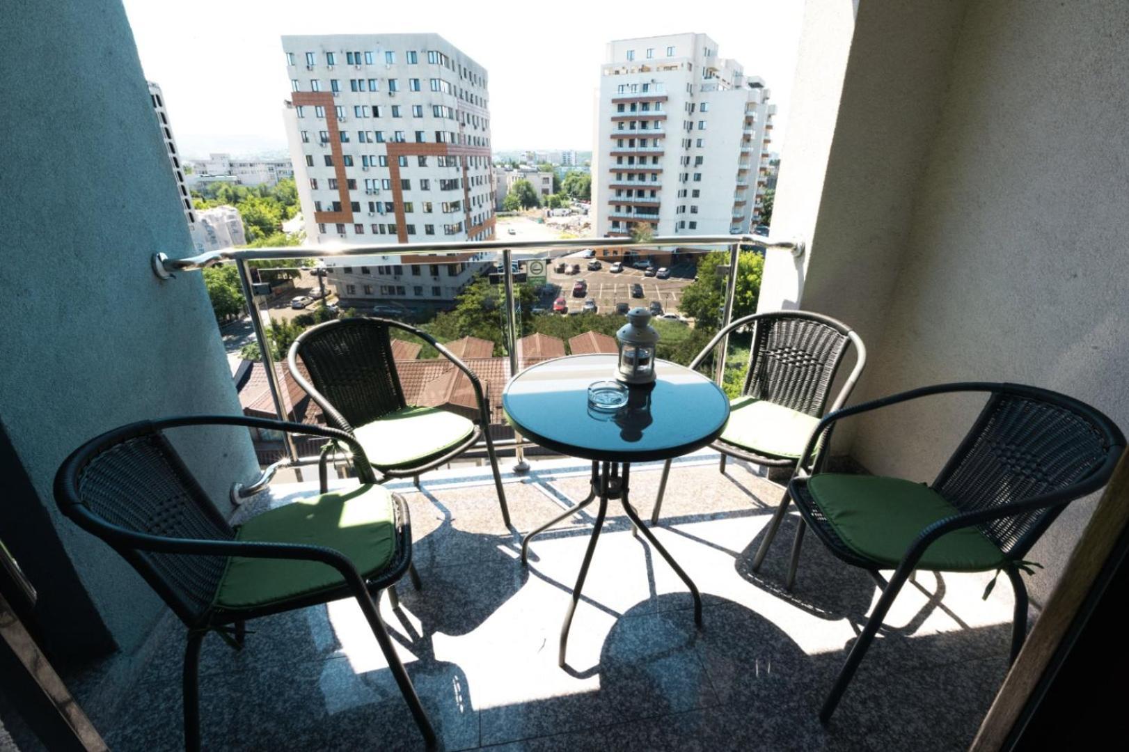 Rivera Apartments - Premium Accomodation Iasi Bilik gambar